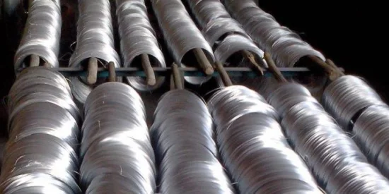 Alambre de aleación de aluminio personalizado de fábrica 0.01-3 mm Plata 1060 1070 3003 6061 Alambre de soldadura Alambre de aluminio